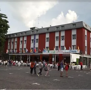 Hotel Domus, Maranello